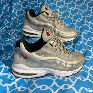 Nike Air Max 95 Womens size 8.5 Silver bullet QS cool grey platinum rare wmns og